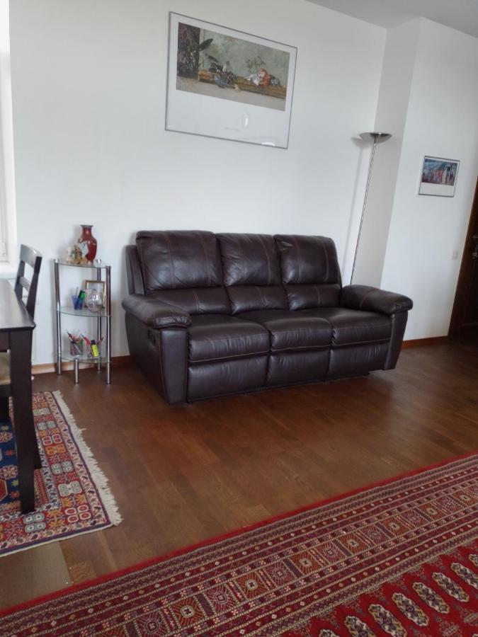 PREMIUM CLASS apartment, FREE parking, maximum 5 guests, 2 bedrooms, 3 beds Riga Buitenkant foto