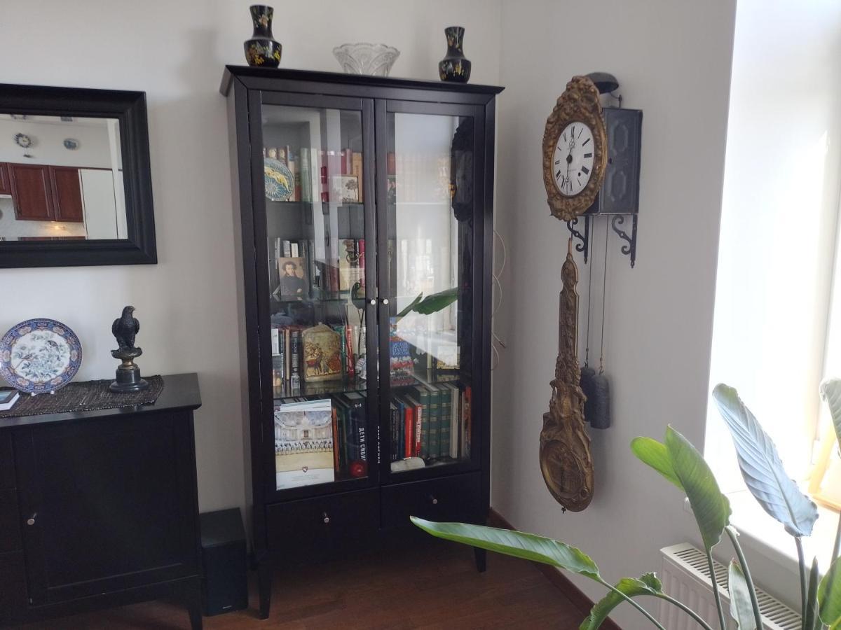 PREMIUM CLASS apartment, FREE parking, maximum 5 guests, 2 bedrooms, 3 beds Riga Buitenkant foto