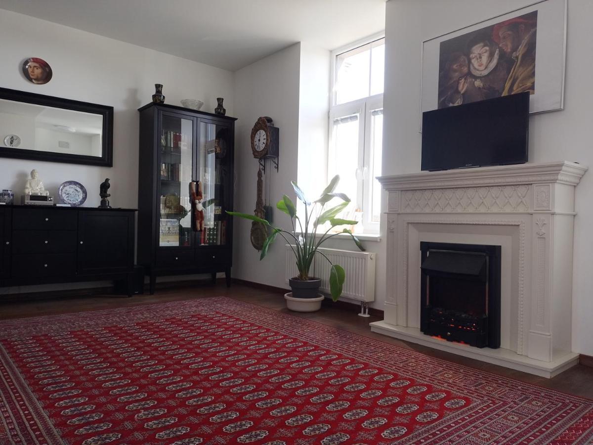 PREMIUM CLASS apartment, FREE parking, maximum 5 guests, 2 bedrooms, 3 beds Riga Buitenkant foto